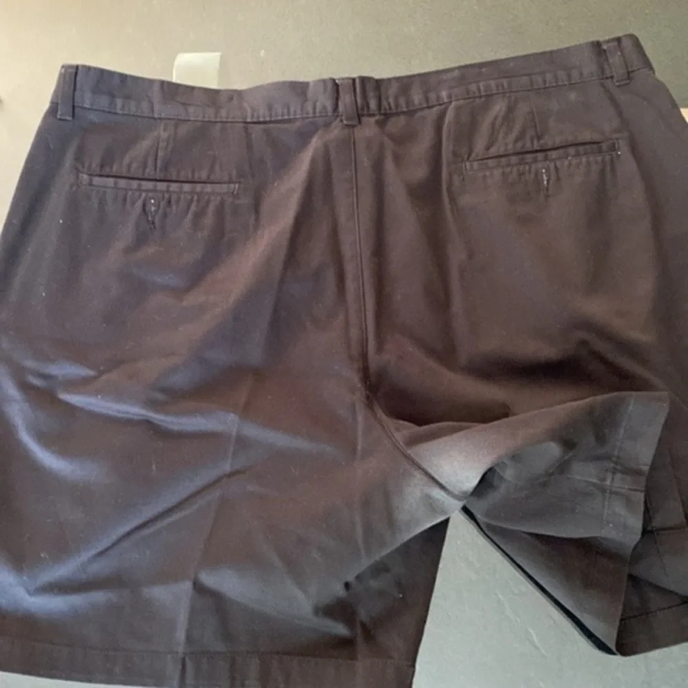 Dress up shorts in excellent condition size 44